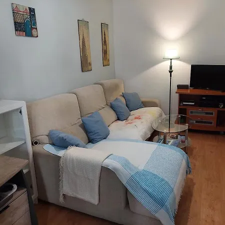 Relajate Cerca De La Playa En Casa Deli * Vilagarcia de Arousa